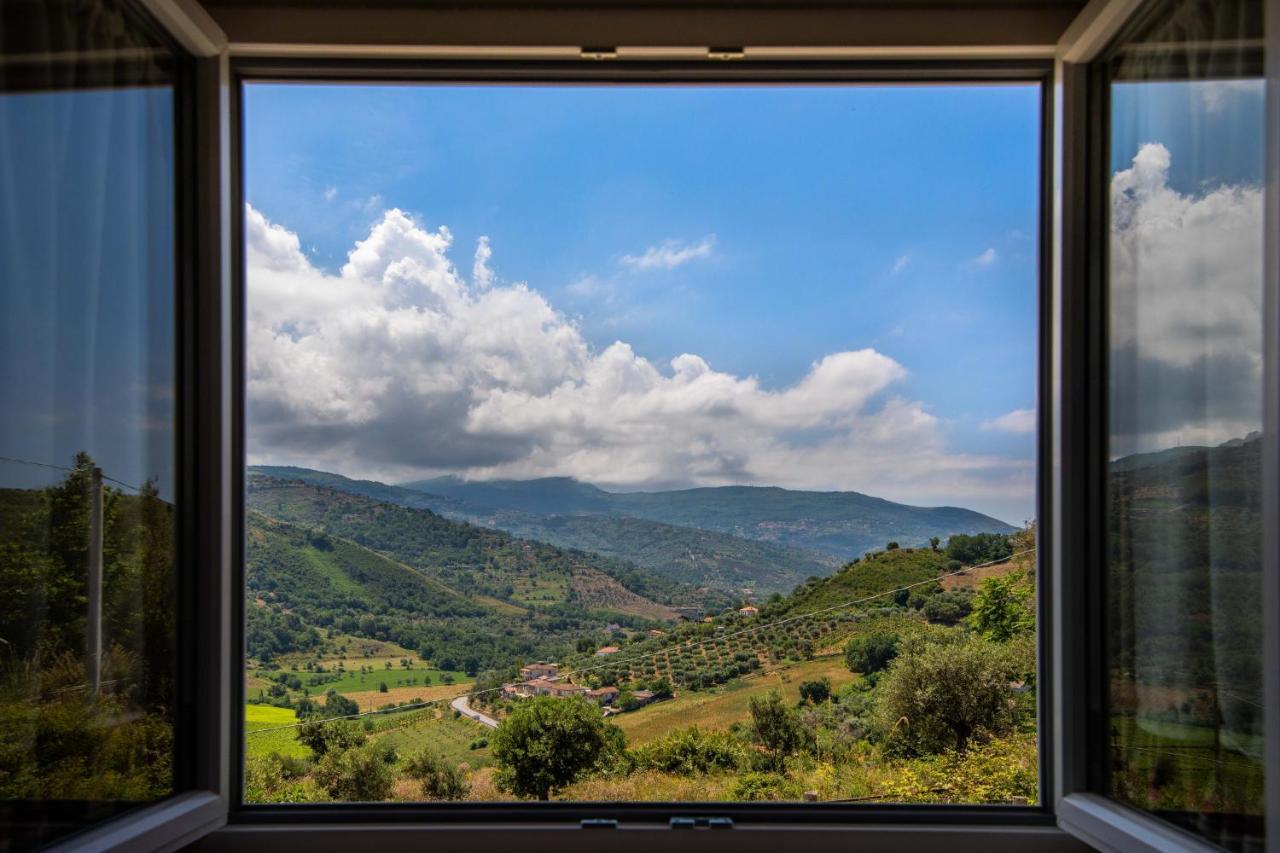 Апарт готель Il Panorama Housing Cilento Санта-Марія-ді-Кастеллабате Екстер'єр фото