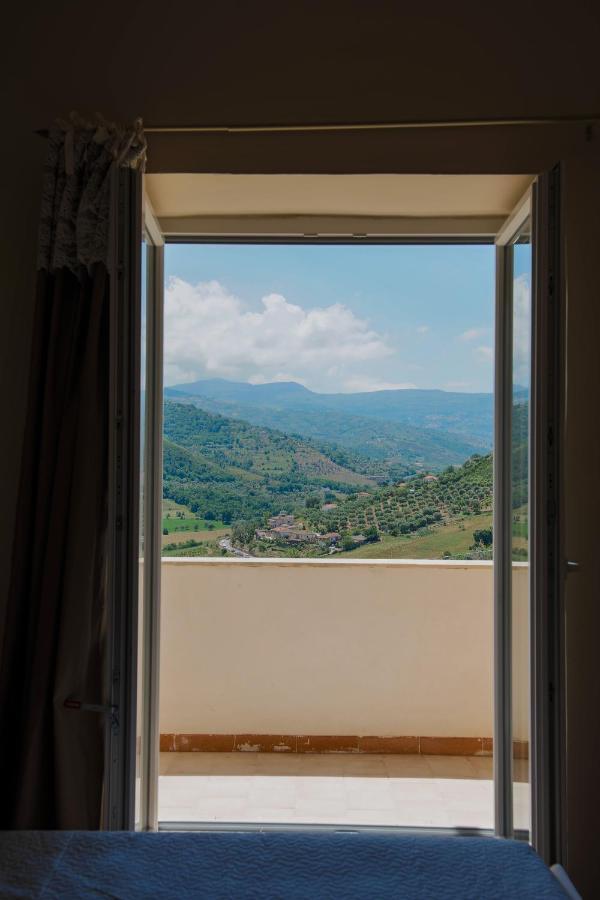 Апарт готель Il Panorama Housing Cilento Санта-Марія-ді-Кастеллабате Екстер'єр фото