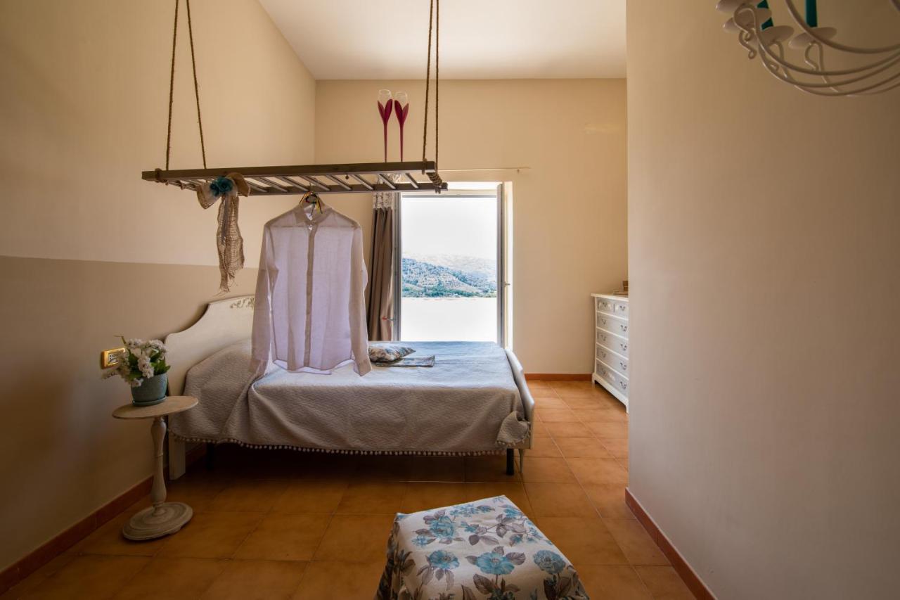 Апарт готель Il Panorama Housing Cilento Санта-Марія-ді-Кастеллабате Екстер'єр фото